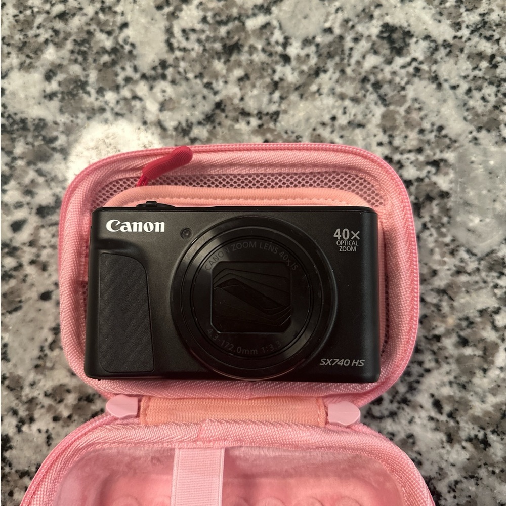 Canon powershot sx740hs